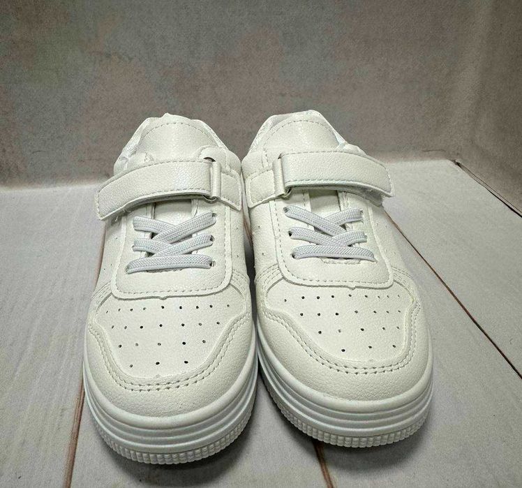 Стильні дитячі кросівки кеди ABA 32-35 маломіри білі