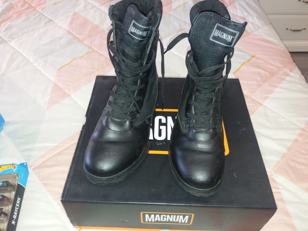 Botas Segurança Magnum