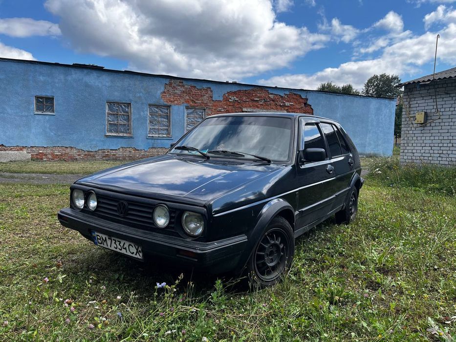 Volkswagen Golf 2