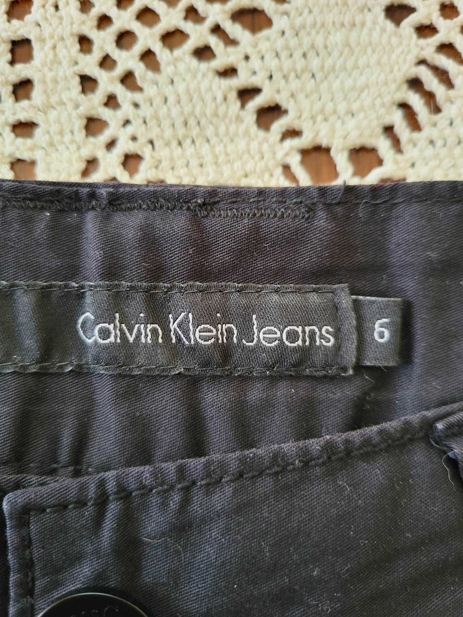 Spodenki, szorty damskie Calvin Klein r. 6 / S