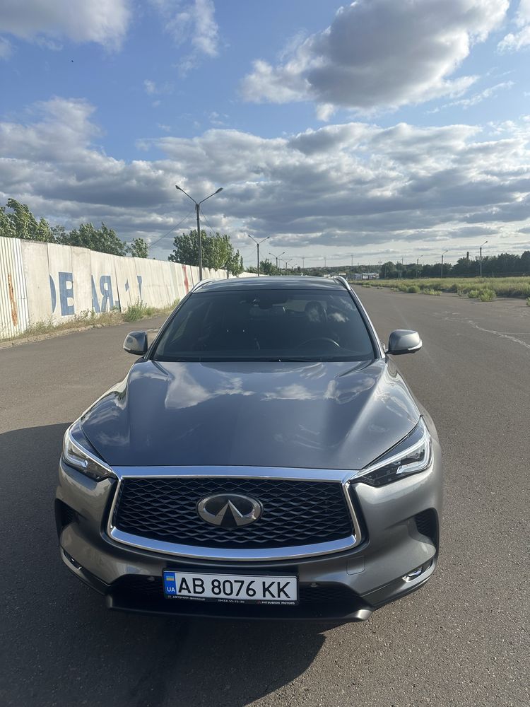 Продам Infinity Qx 50 2018 року в максимальній комплектаціі