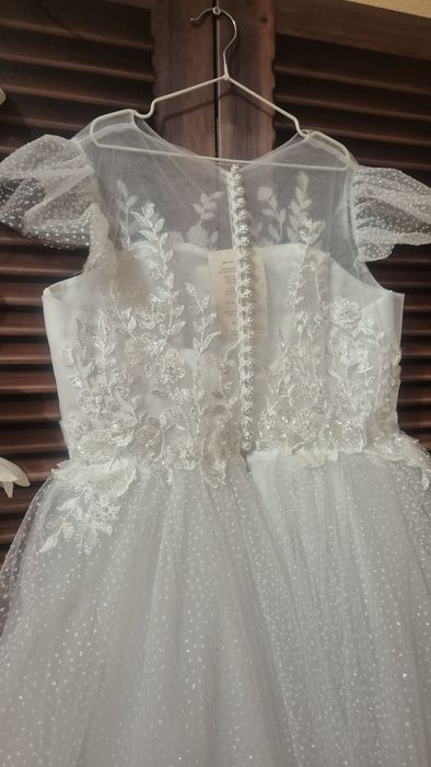 Біле плаття для дівчинки, 152-158 біла сукня на новий рік чи причастя