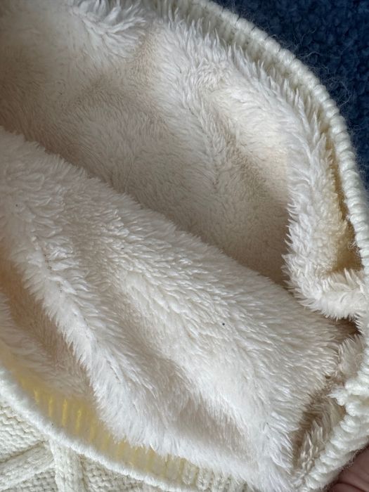 Светр взяаний 12-18 міс молочний на хутрі