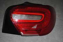 Lampa prawy tył MERCEDES W176 uszkodzona