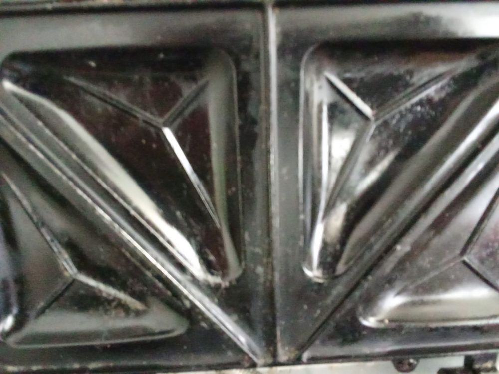 Tostadeira a funcionar perfeitamente