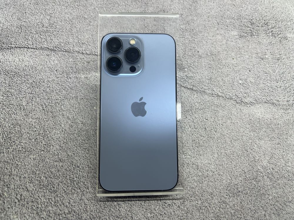 Apple iPhone 13 Pro 256gb (Дефек экрана)