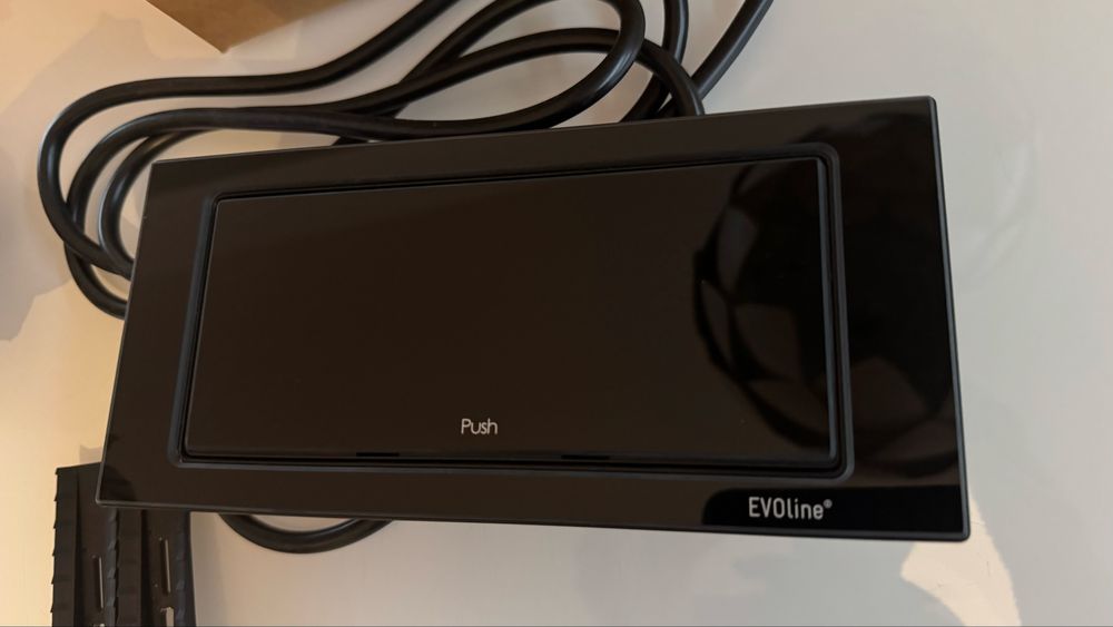 Evoline gniazdo nablatowe