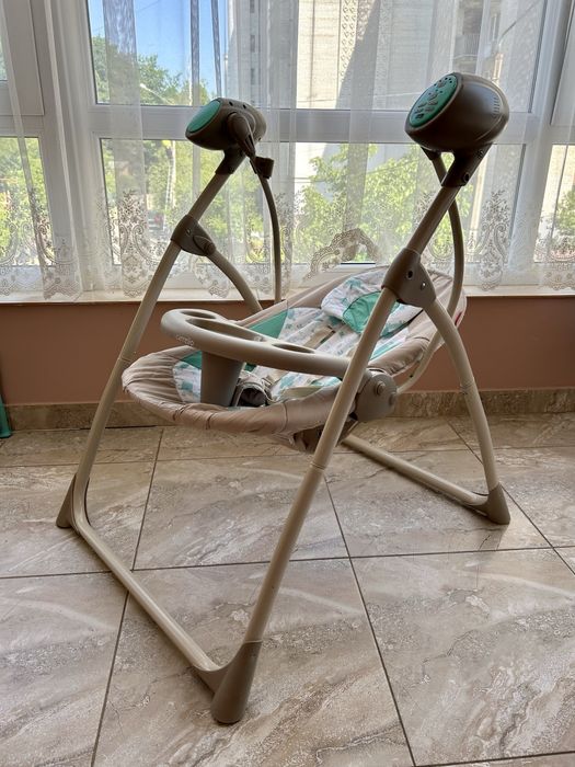 Крісло-гойдалка Carrello