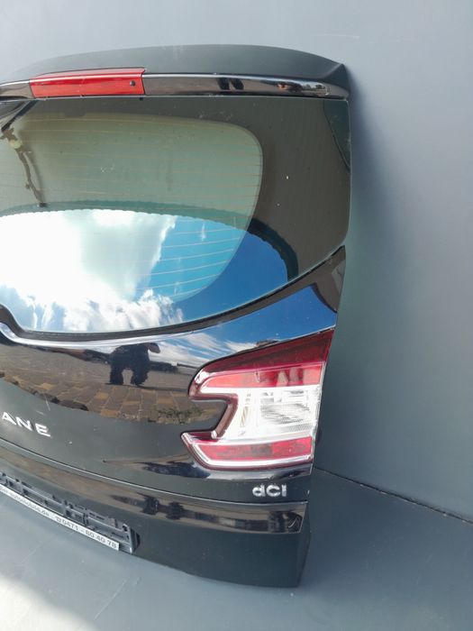 Кришка багажника Рено Меган 3 2008-2015р Ляда Renault Megane 3