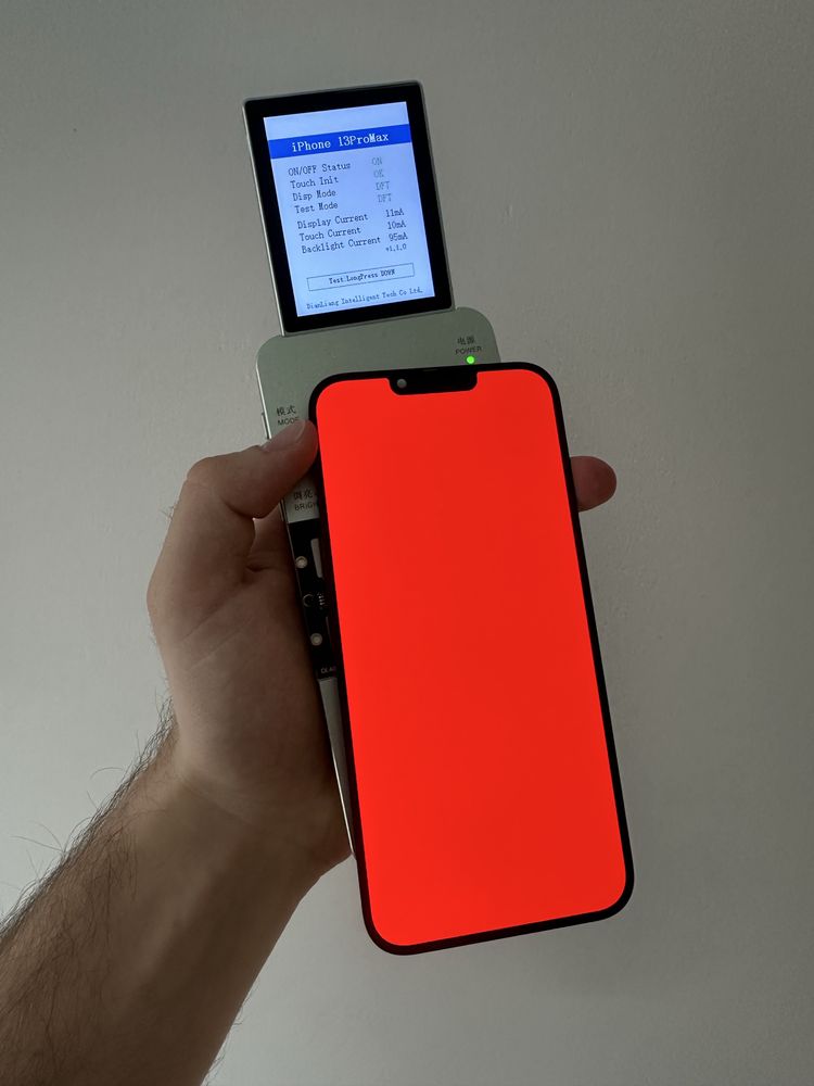 Wyswietlacz iPhone 13 Pro Max Demontaż