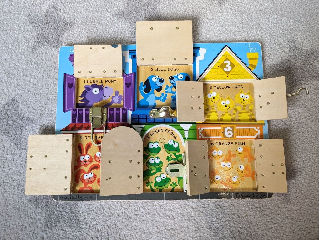 Бізіборд ігрова дошка із замочками Melissa&Doug