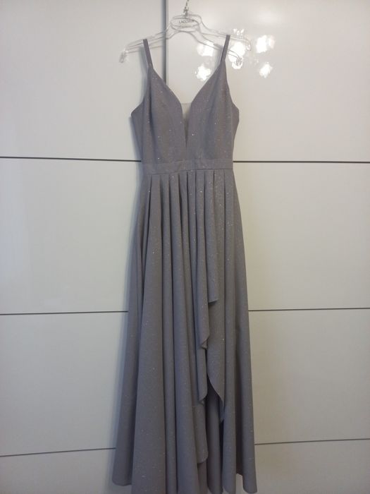 Sukienka długa srebrna