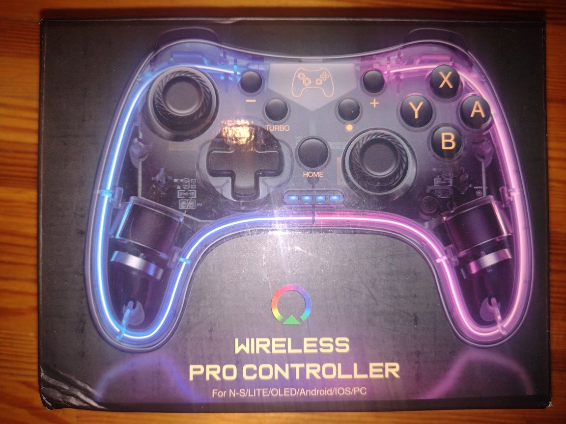 Gamingowy kontroler RGB