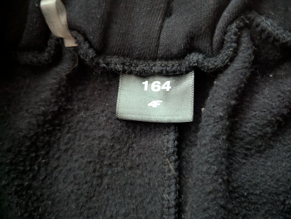 Spodnie dresowe 4F rozm 158/164 dziewczęce