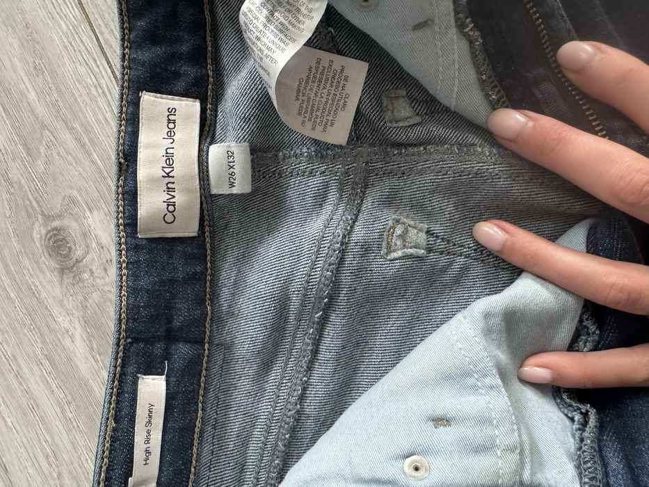 Жіночі джинси CALVIN KLEIN