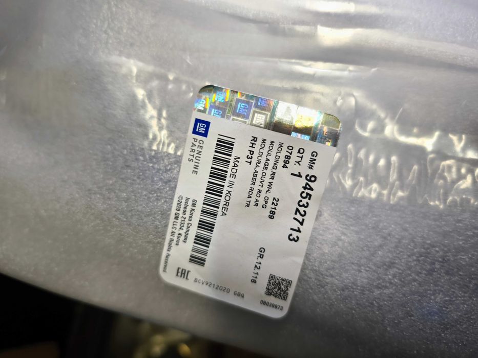 Listwa błotnika prawy tył prawa tylna Opel Mokka A 12- NOWA OEM