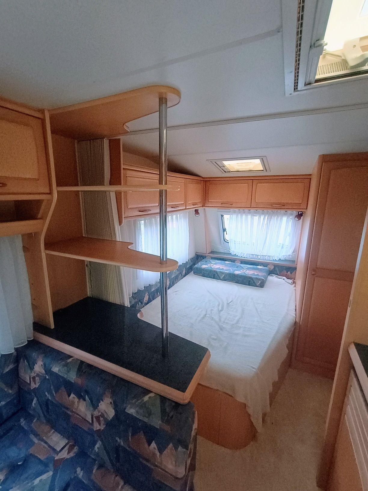 Przyczepa kempingowa kamping HOBBY EASY 460SF 15 lat w jednych rękach