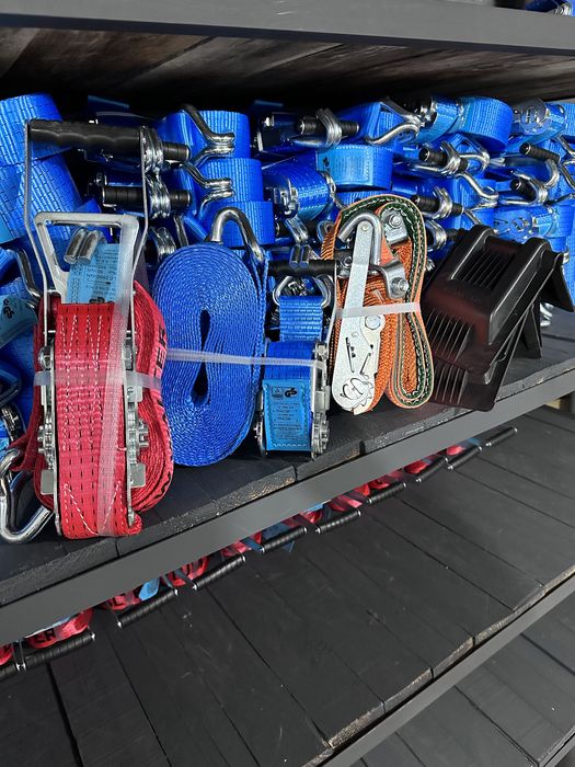 Стяжні ремні/стяжные ремни/кутники/розпорні планки/дошки