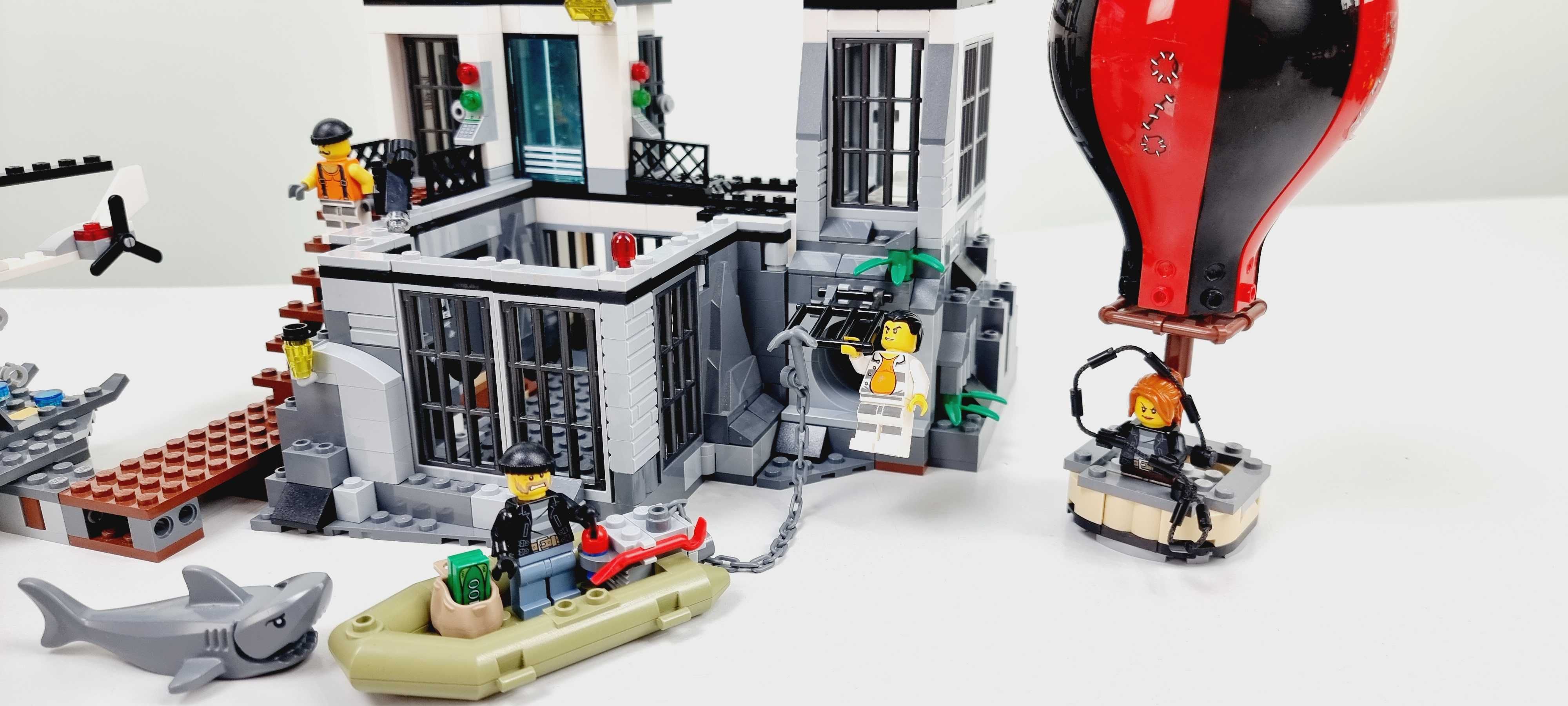 Конструктор LEGO City Остров-тюрьма 60130