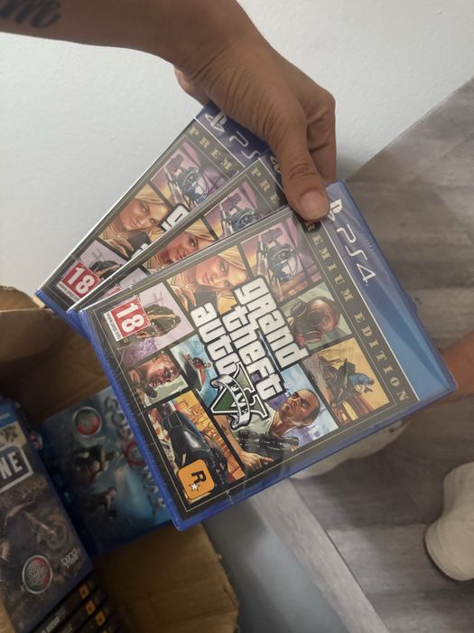 Jogos ps4 novos……..