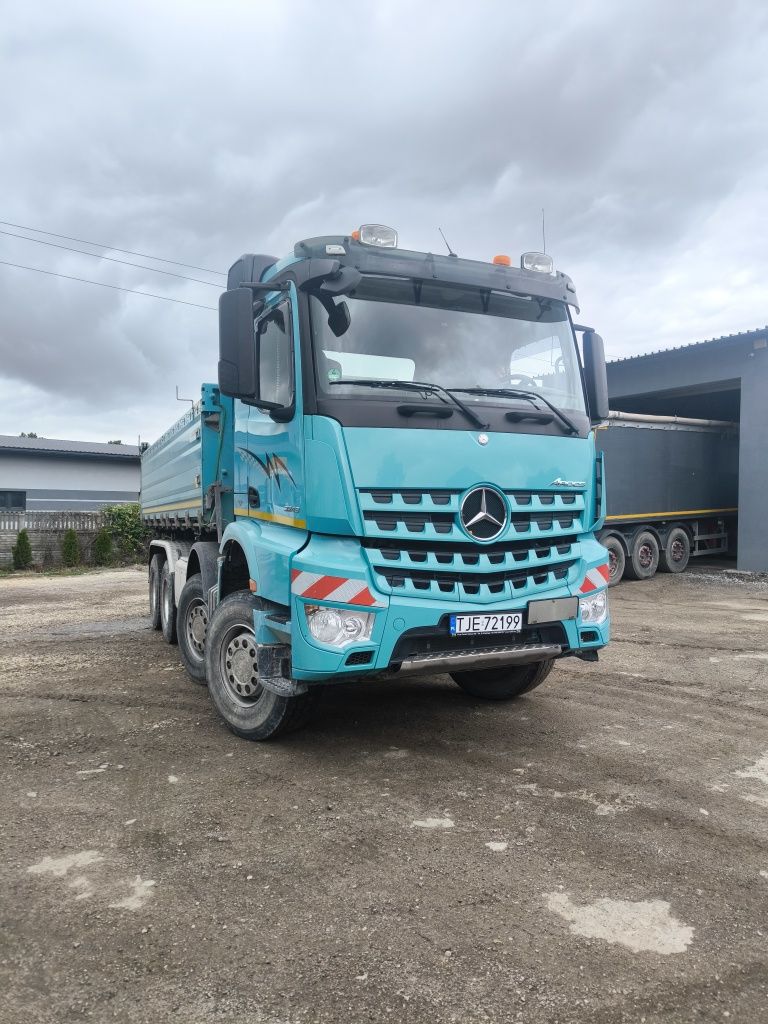 Mercedes 8x4 Arocs wywrotka
