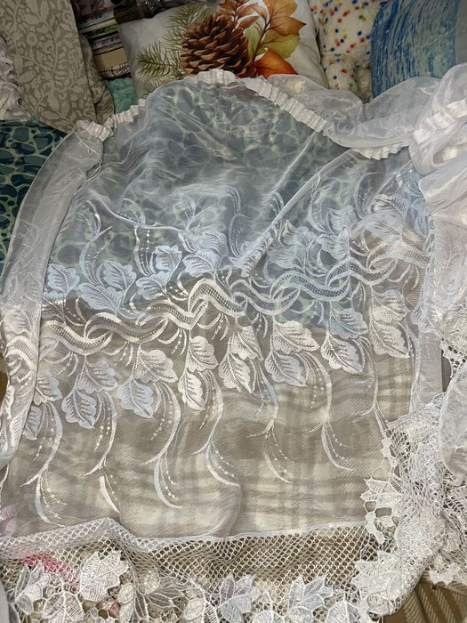 Piękna firanka okienna 1,1 wysoka, 1,9 długa