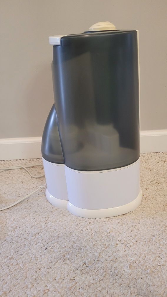 Nawilżacz powietrza HB UH1200W