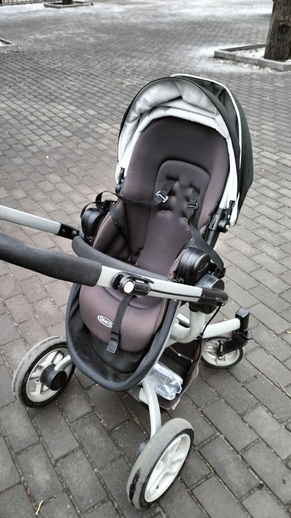 Коляска Graco simbio 3 в 1 с автокреслом