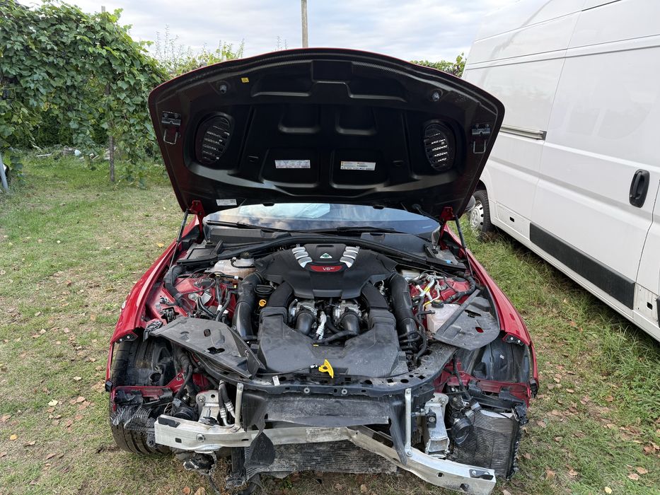 Maska Alfa Romeo giulia quadrifolgio 2.9 carbon