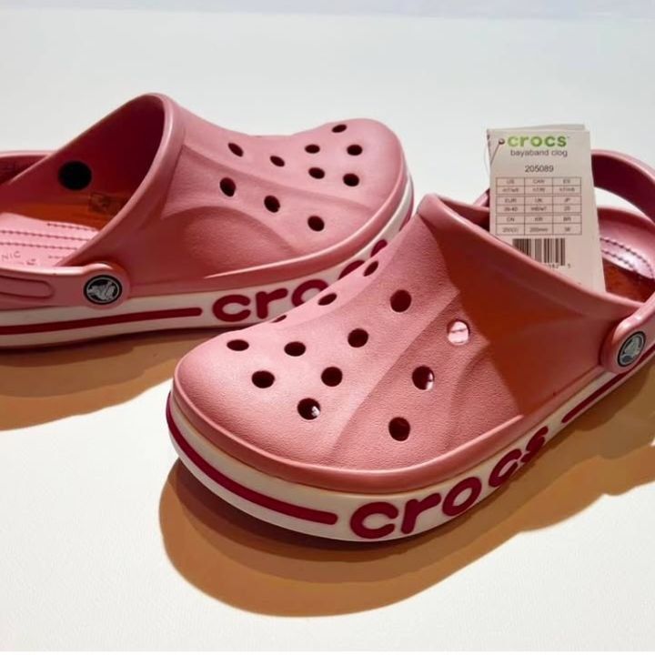 CROCS bayabend Clog +jibbitz