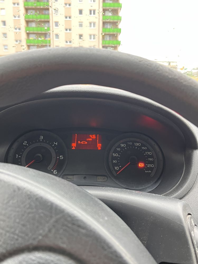Renault Clio III 1.5 DCI, 2007 rocznik, alu felgi, 4 glośniki