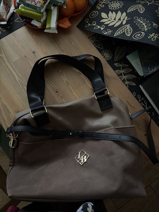 Sprzedam nową markową torebkę Laura Biaggi