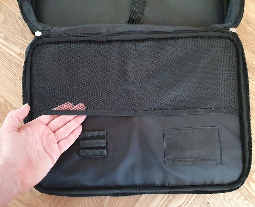 Нова сумка для ноутбука Bass XX, чорного кольору