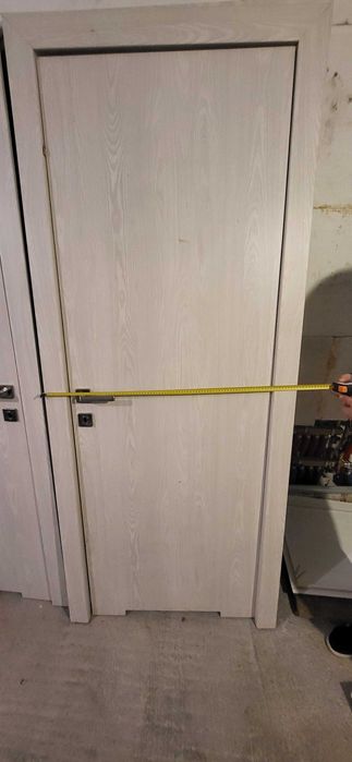 Drzwi wew pol-skone, komplet z ościeżnicami i klamkami