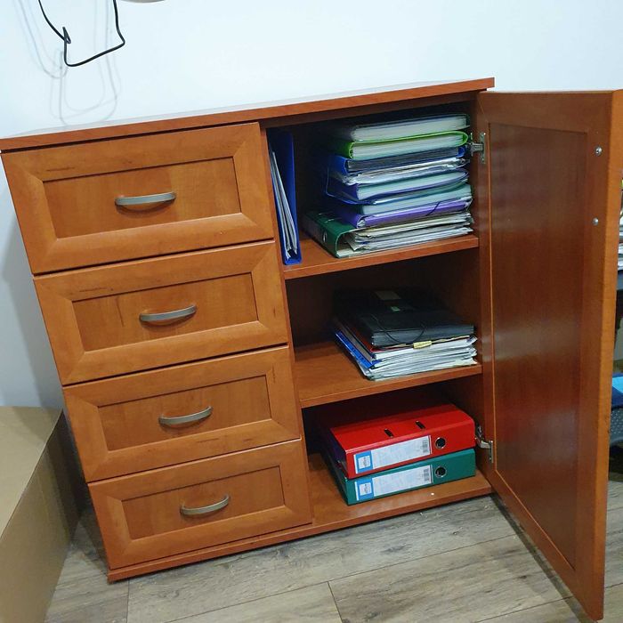 Meble do pokoju porzadne