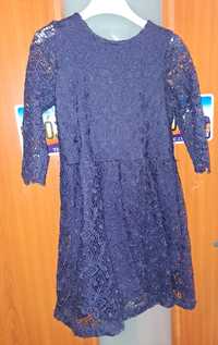 Granatowa koronkowa suknia r134