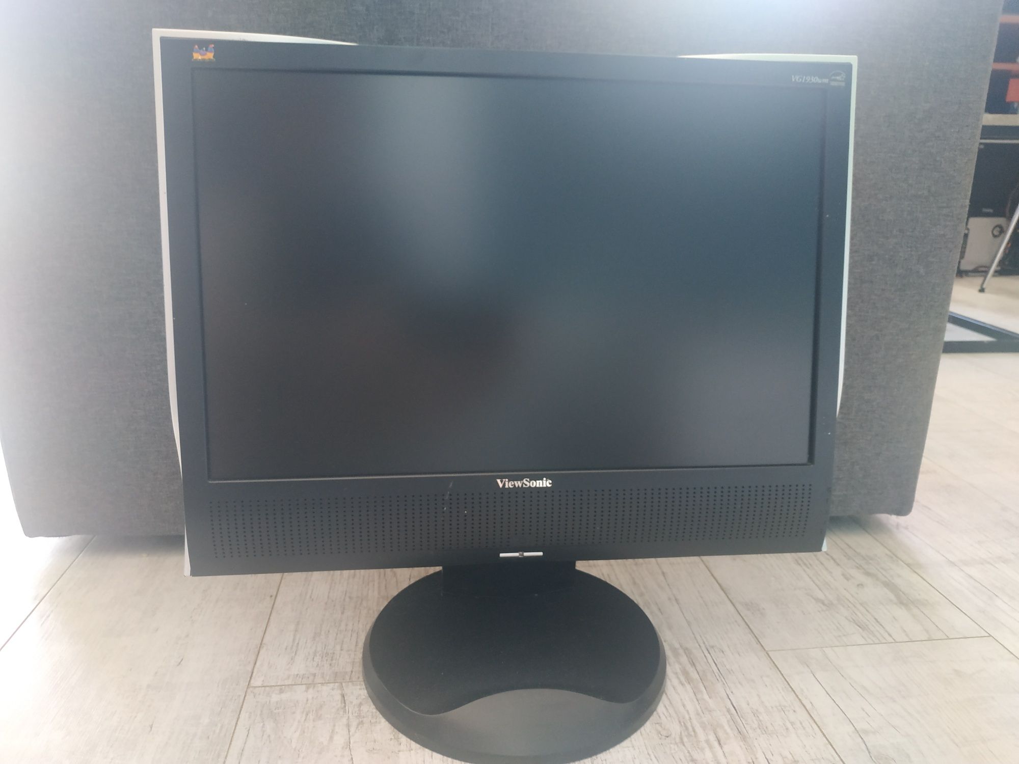 Системный блок Core i3 7100/12GBDDR4/SSD256GB/HDD1TB/Radeon R7 350X 4G
