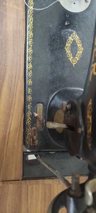 Máquina de costura.