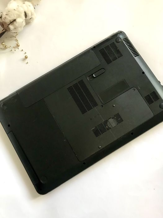 Ноутбук на Запчастини. HP Pavillon g6.