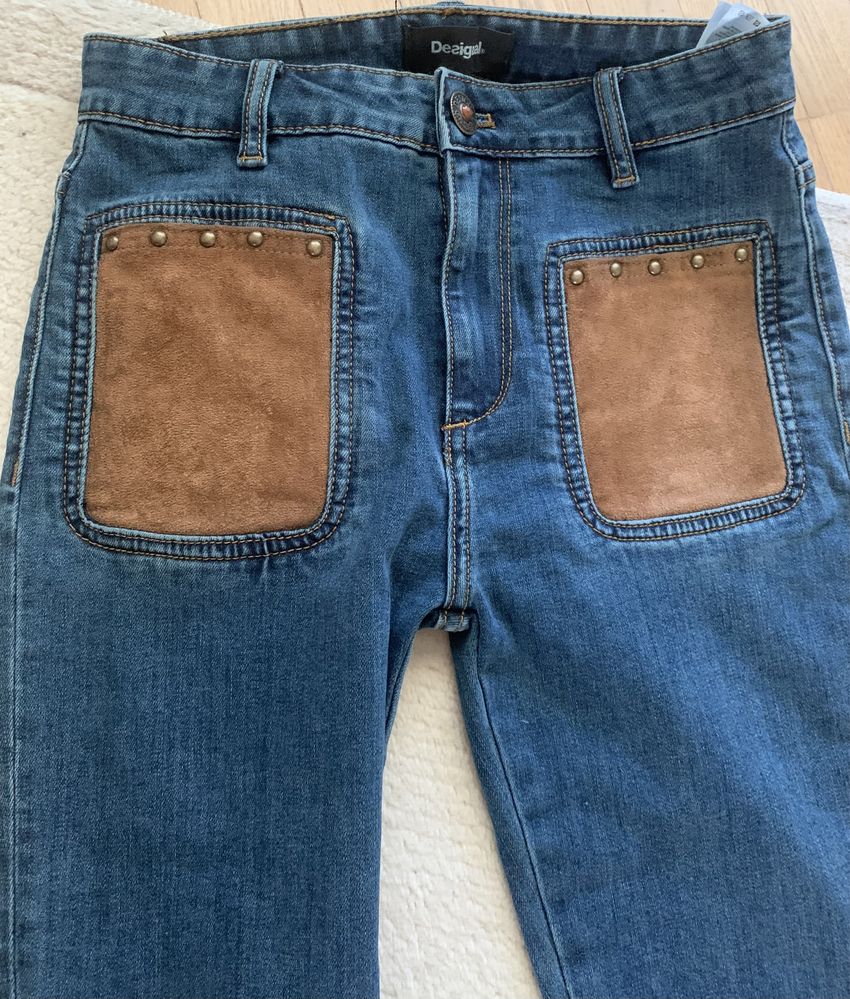 Женские новые джинсы Desigual