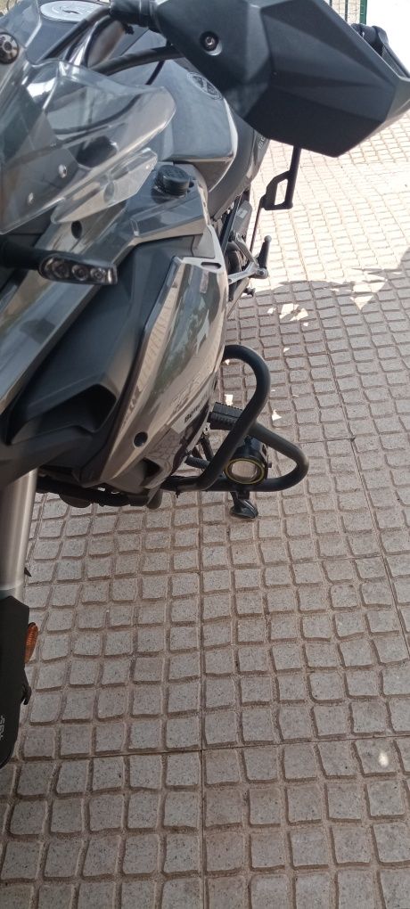 Vendo Benelli trk 502