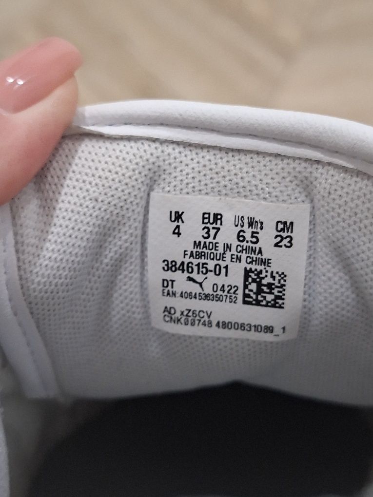 Кросівки PUMA Karmen L 384615 01
Білий