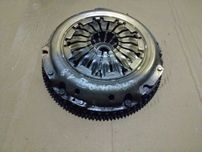 Маховик демпфер щеплення  Renault Laguna 2 1.8/Megane 2-Scenic 2 1.9