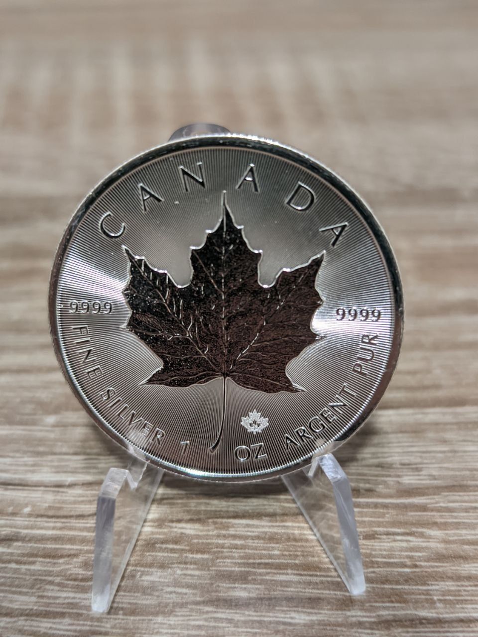 Кленовий лист Канади 2024 рік перша монета серії з Чарльзом III. Топ !