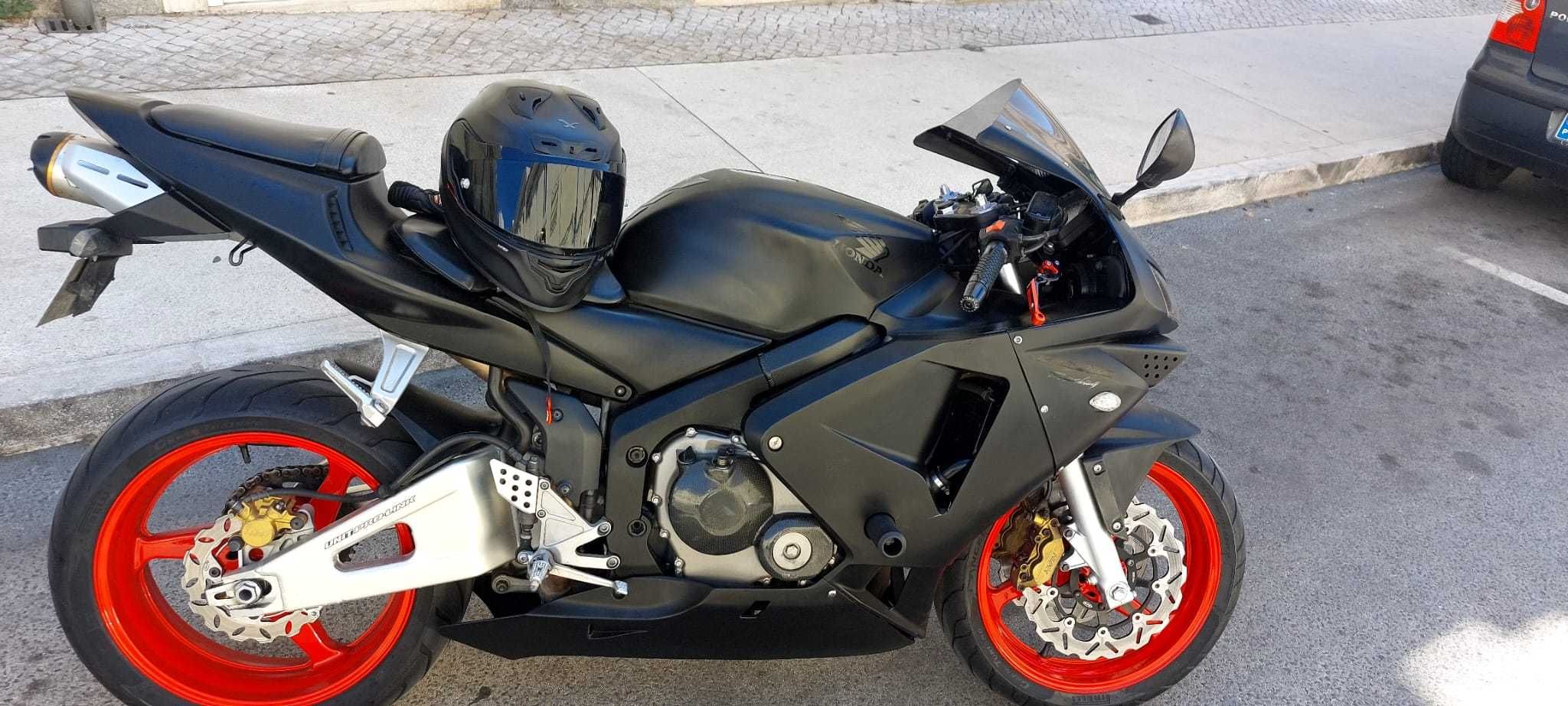 Honda CBR 600 RR