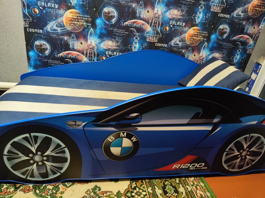 Кровать машина BMW