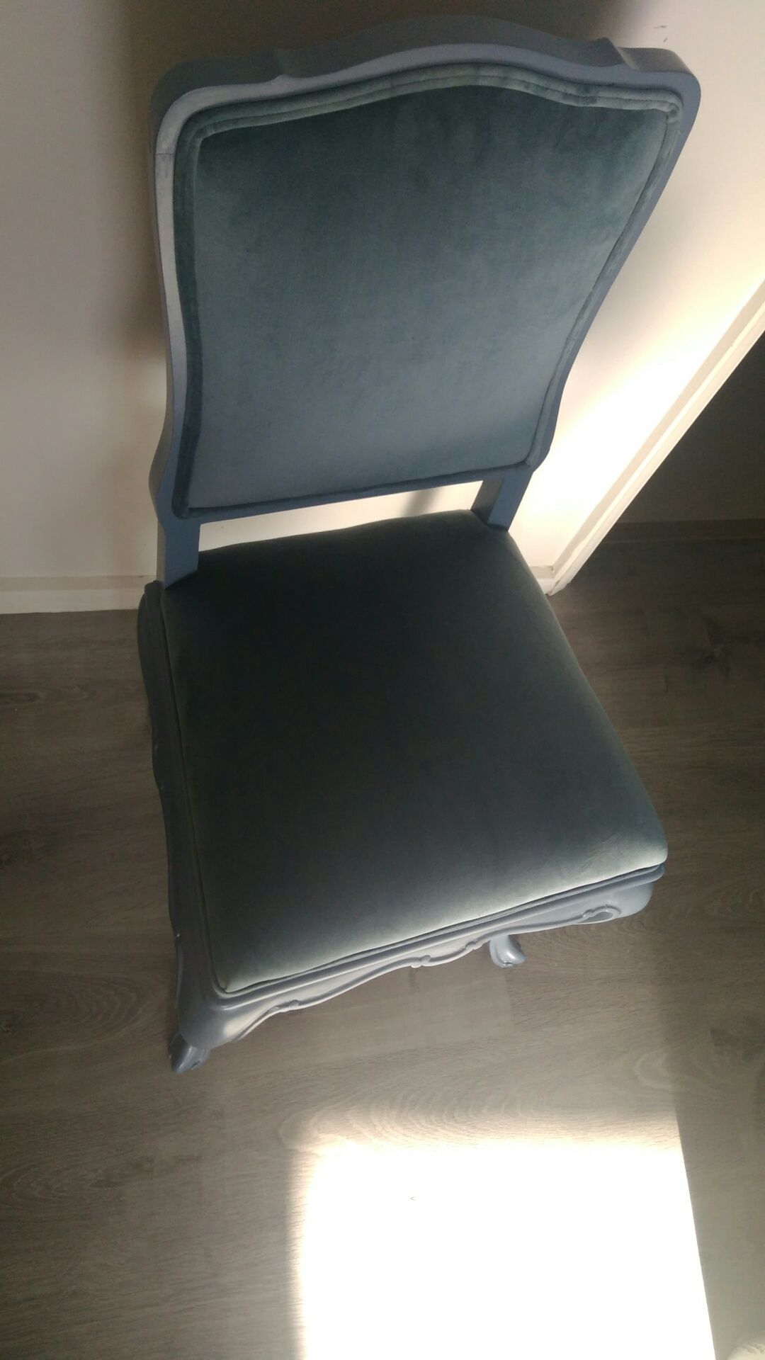 Cadeira restaurada como nova