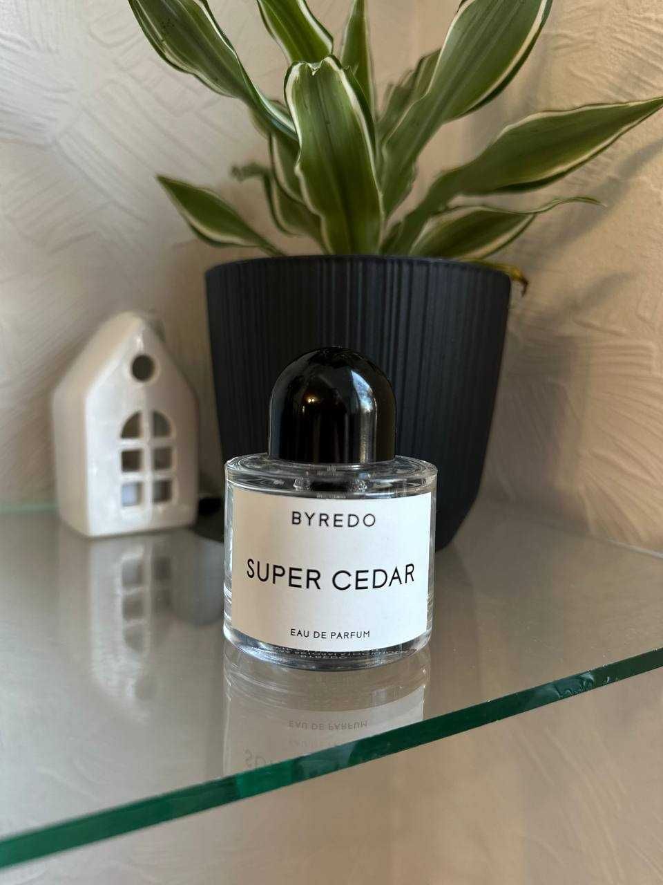 Порожній флакон з коробкою byredo super cedar