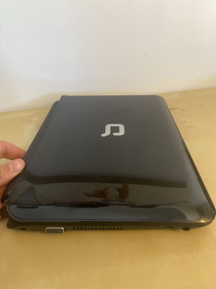 Computador Compaq mini CQ10