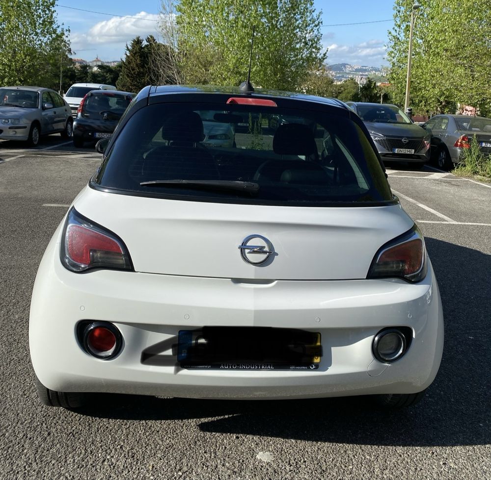 Opel adam em excelente estado